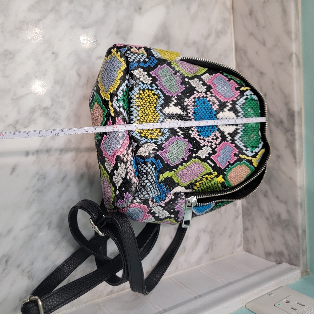 Multicolor Snake Print Backpack - Picture 3 of 7